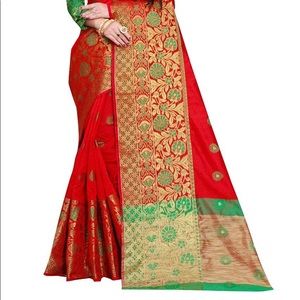 Sarees For wholesale 4 Pieces in 1 lot